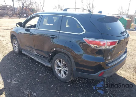 2015 Toyota Highlander Xle V6 from USA, damaged, VIN 5TDJKRFH3FS181407